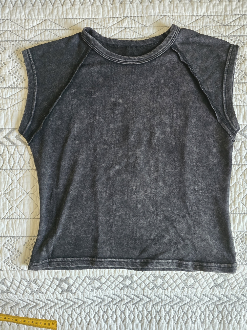 Weathered Gray Sleeveless Cropped Top Size Large